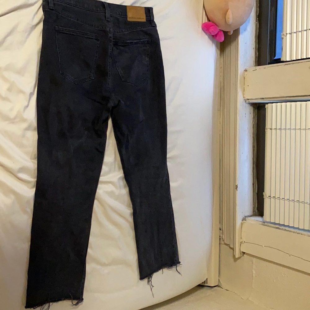 aritzia denim forum black ankle crop jeans